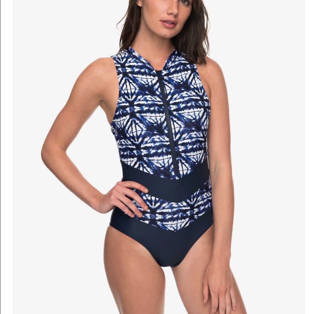 ROXY Fitness Colorblock One-Piece Swimsuit - Large